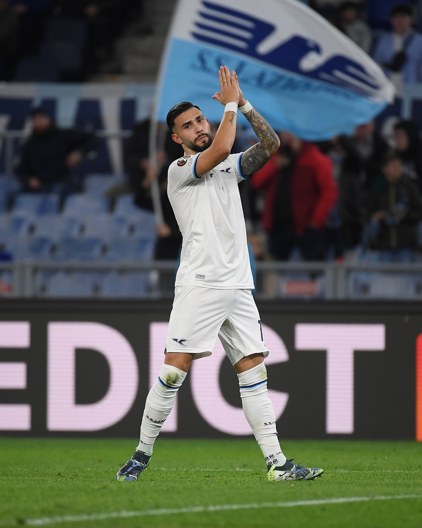 详细阅读:Kaiyun官网-国际比赛日奥兰多魔术备战欧篮联,扳平良机细节曝光,信心回归,球探报告显示潜力的简单介绍 Kaiyun官网-国际比赛日奥兰多魔术备战欧篮联,扳平良机细节曝光,信心回归,球探报告显示潜力的简单介绍