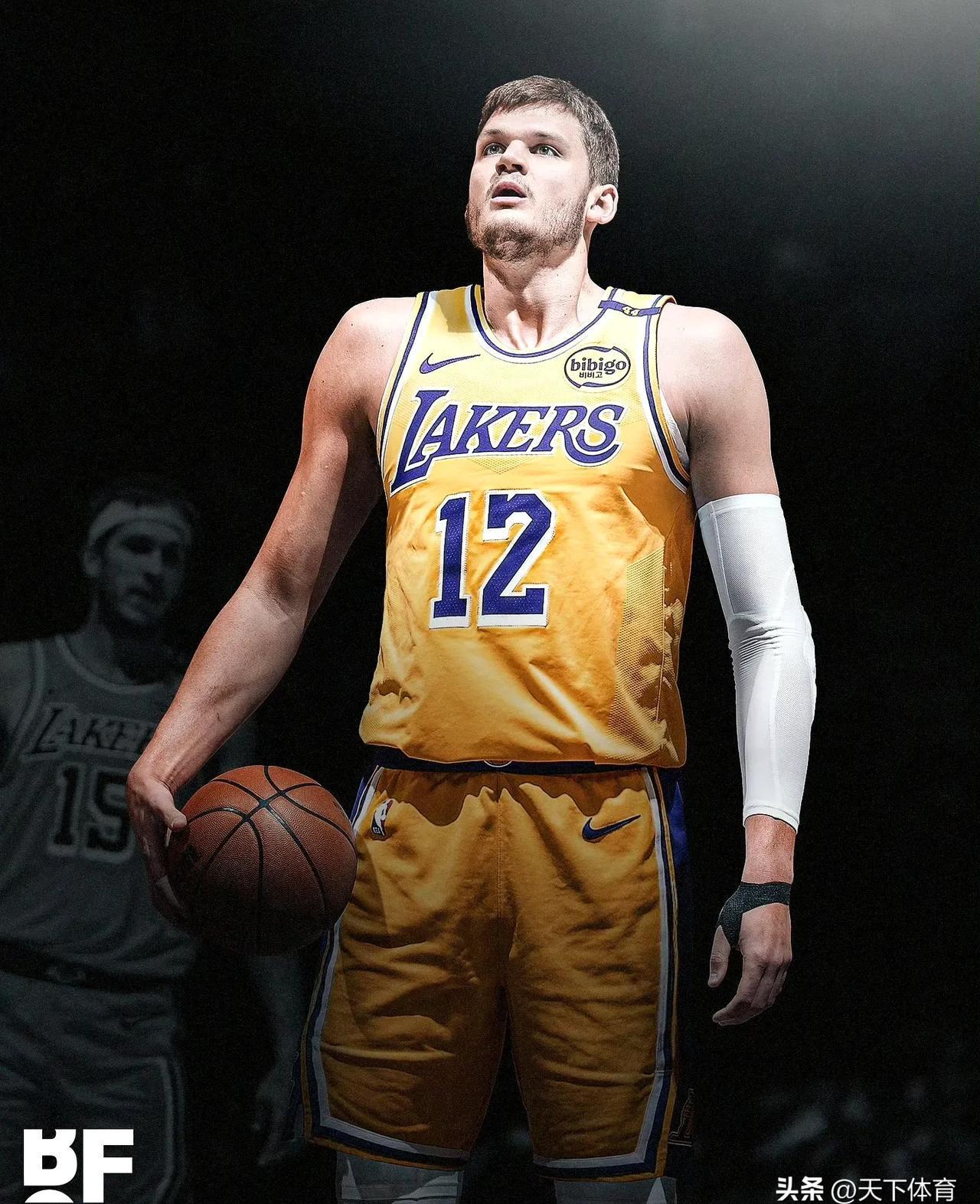 开云中国官网-包含赛地聚焦:意大利杯今夜热度飙升;洛杉矶湖人官宣签约;态度坚定;更衣室氛围转暖的词条