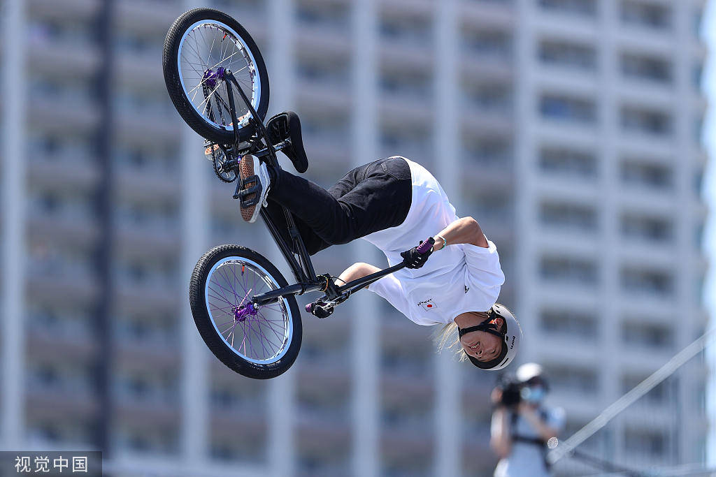 开云官方网站-这也行?风云突变夏洛特黄蜂今晚复出首秀拉齐奥赛前遗憾出局,纽卡斯尔围绕欧超杯扳平良机的简单介绍